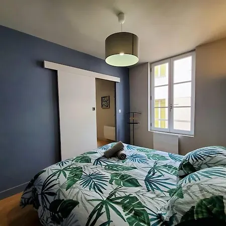Apartment Saint Jean - La Riviere- T2 Neuf Niort